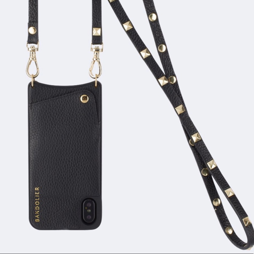 ❤️SOLD❤️BANDOLIER Sarah Pebble Case